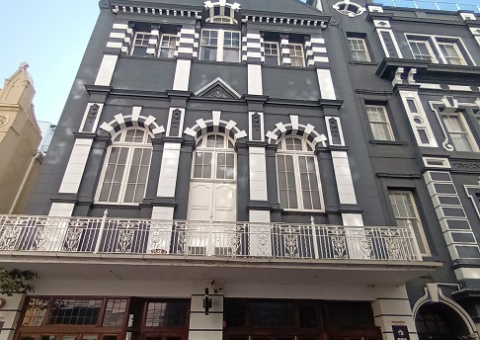 Wave Cafe & Theatre