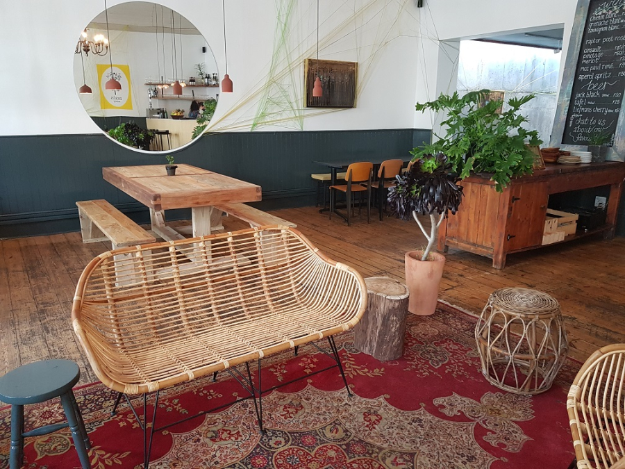 The Oxalis decor