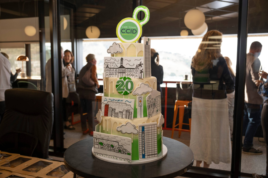 CCID 20 year cake