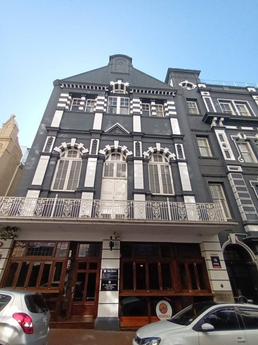 Wave Cafe & Theatre